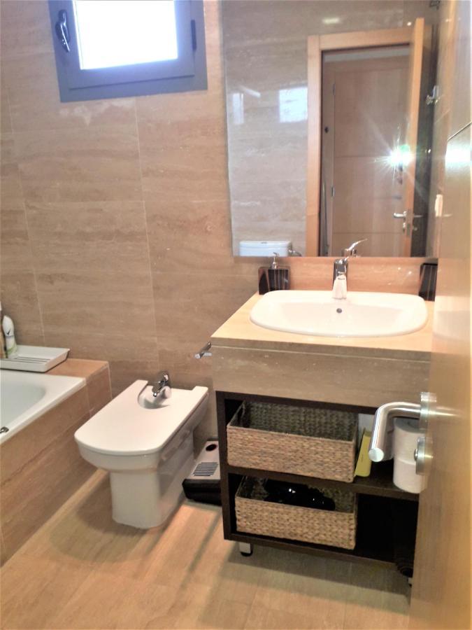 Atico Mirador Paseo Antonio Banderas Primera Linea De Playa Y Piscina Apartment Málaga